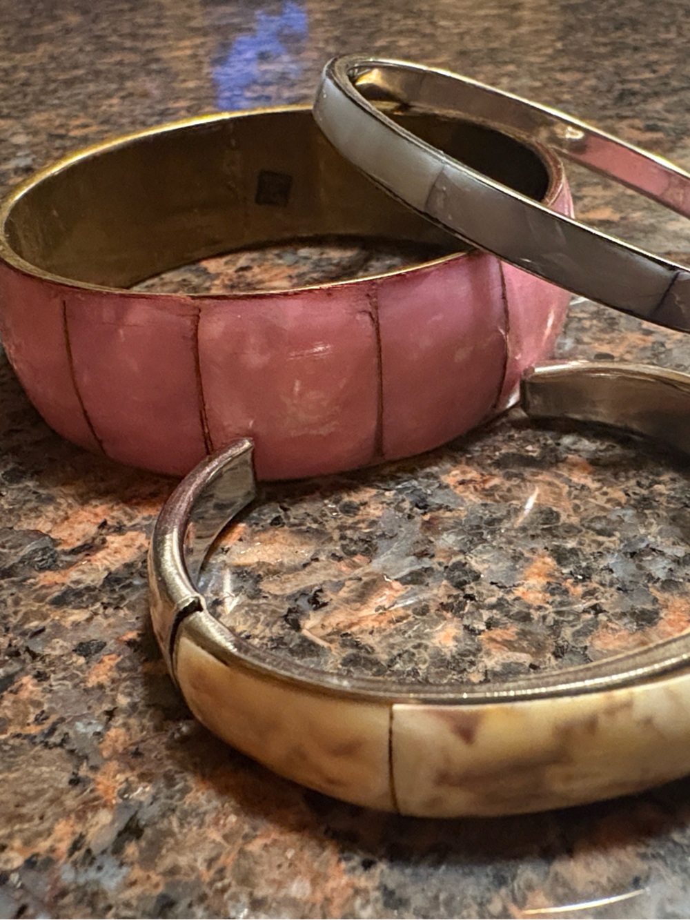 Lot 3 Shell on metal Bracelet cuff India Philippines authentic beige pink gray